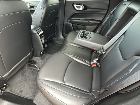 New 2026 Jeep Compass Limited image 24
