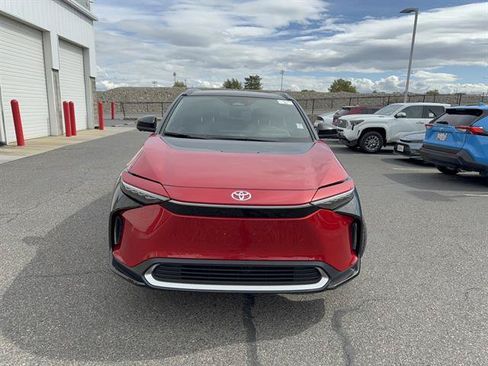 Used 2023 Toyota bZ4X AWD image 2