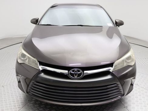 Certified 2015 Toyota Camry LE image 5