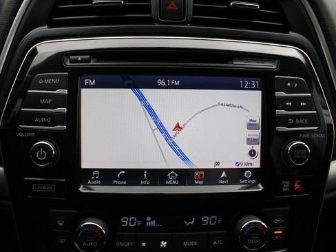 Used 2016 Nissan Maxima SR w/ Interior Lighting Package image 33