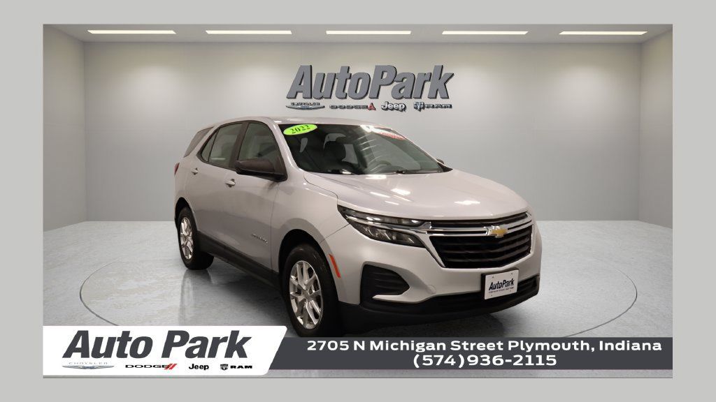 Used 2022 Chevrolet Equinox LS AWD/4WD image 1
