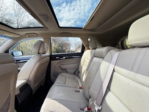 Used 2011 Kia Sorento EX w/ Premium Pkg image 13