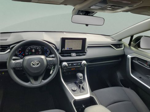 Certified 2025 Toyota RAV4 LE AWD/4WD image 15