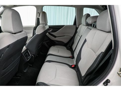 Used 2022 Subaru Forester Premium AWD/4WD image 28