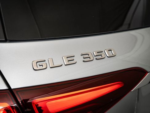 New 2026 Mercedes-Benz GLE 350 4MATIC image 11