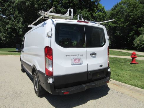 Used 2019 Ford Transit 150 130 Low Roof RWD image 29