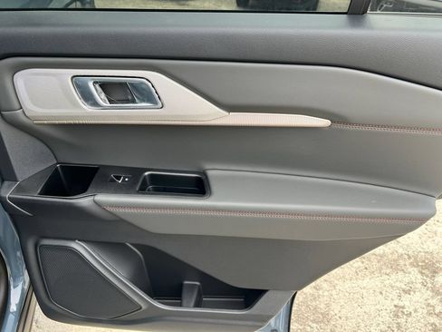 New 2026 Ford Explorer Active w/ Active Comfort Package AWD/4WD image 19