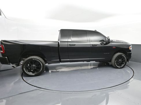 Used 2024 RAM 3500 Laramie w/ Night Edition image 25