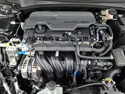 New 2026 Hyundai Elantra SEL Sport Premium image 19