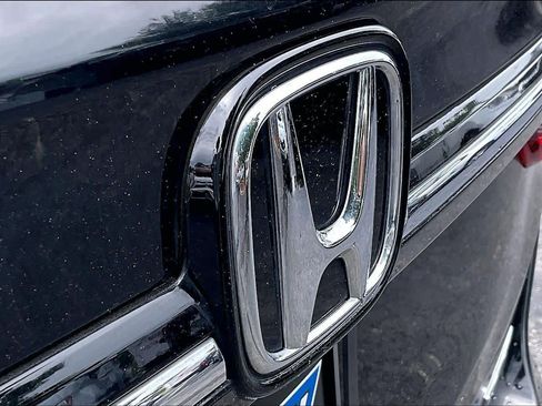 Used 2023 Honda Odyssey Touring image 9