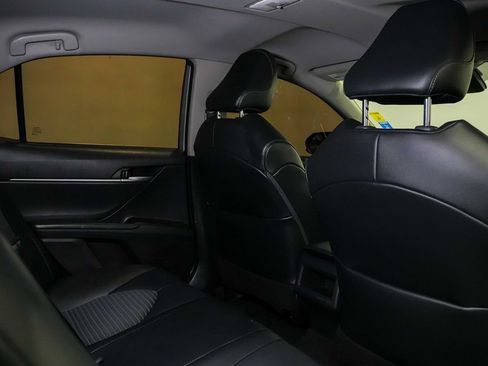 Used 2021 Toyota Camry SE FWD image 20