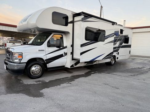 Used 2024 Ford E-450 and Econoline 450 Super Duty w/ Motorhome Prep Package image 37