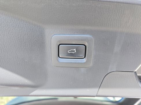 Used 2023 MAZDA CX-9 Carbon Edition image 13