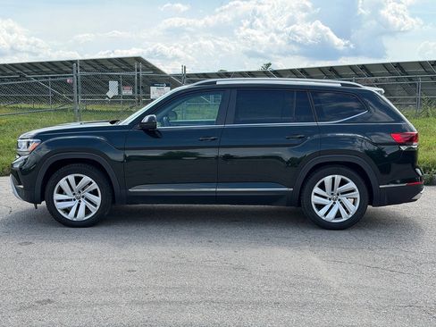 Used 2021 Volkswagen Atlas SEL AWD/4WD image 2