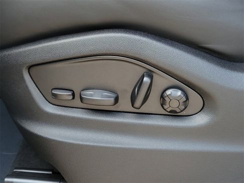 New 2026 Porsche Cayenne Coupe image 28