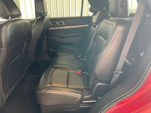 Used 2018 Ford Explorer Sport w/ Ford Safe & Smart Package AWD/4WD image 16