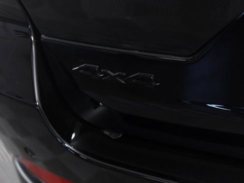 New 2025 Jeep Grand Cherokee Limited w/ Black Appearance Package image 9