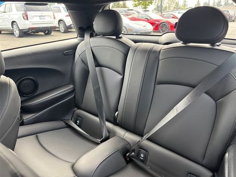 Used 2023 MINI Cooper S image 12