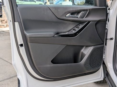 New 2026 Chevrolet Equinox LT w/ Midnight Edition image 7