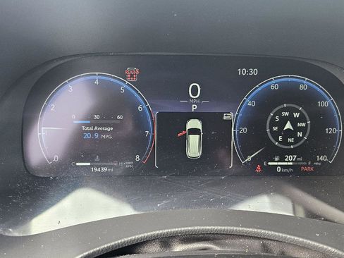 Used 2023 Toyota Highlander Platinum image 22