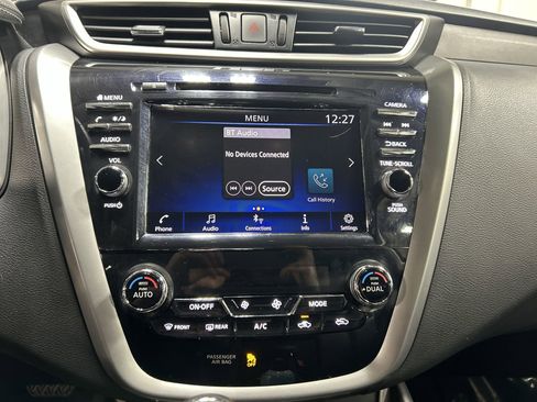 Used 2023 Nissan Murano SV w/ SV Midnight Edition Package image 12