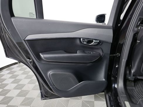 Used 2016 Volvo XC90 T6 R-Design w/ Vision Package image 16