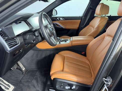 Used 2022 BMW X6 xDrive40i w/ Executive Package image 5