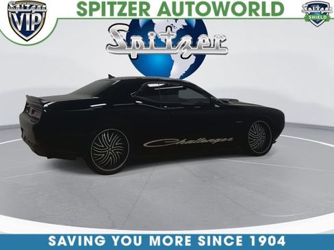 Used 2017 Dodge Challenger R/T Plus RWD image 10