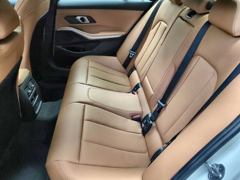 New 2025 BMW 330i xDrive Sedan w/ Premium Package image 20