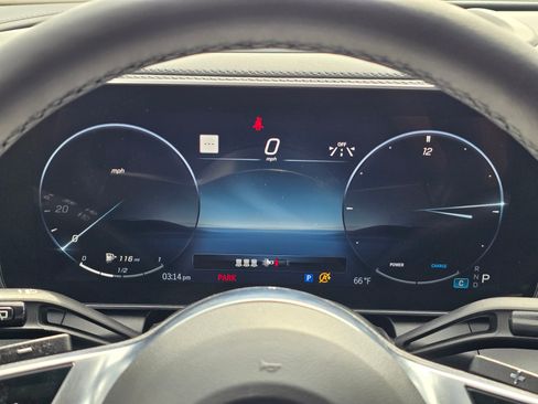 Used 2023 Mercedes-Benz GLC 300 4MATIC image 50