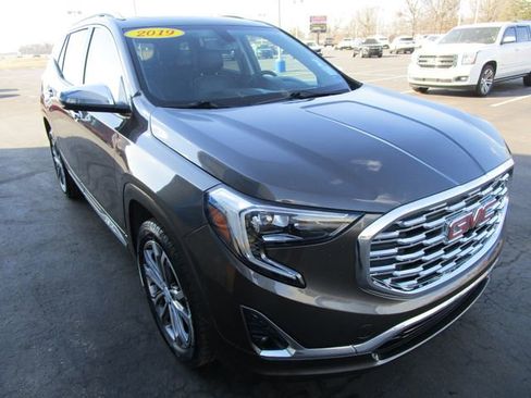 Used 2019 GMC Terrain Denali w/ Comfort Package image 7