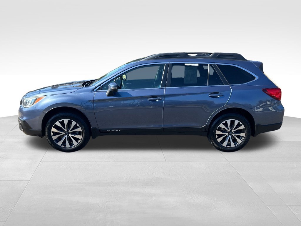 Used 2017 Subaru Outback 2.5i Limited AWD/4WD image 4