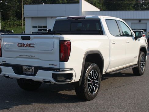 Used 2026 GMC Sierra 1500 AT4 w/ AT4 Premium Package AWD/4WD image 7