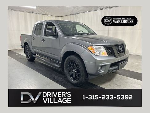 Used 2021 Nissan Frontier SV w/ Midnight Edition Floor Mats AWD/4WD image 1