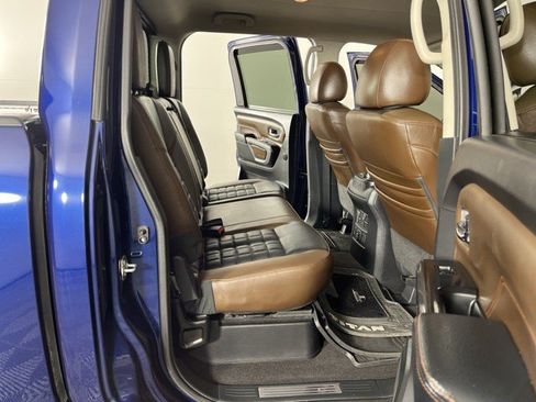 Used 2018 Nissan Titan Platinum Reserve RWD image 41