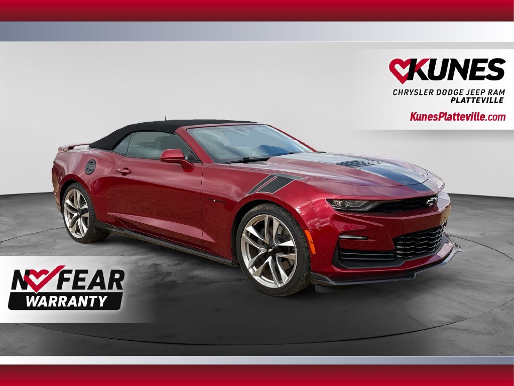Used 2021 Chevrolet Camaro SS w/ Wild Cherry Design Package 2 RWD image 1