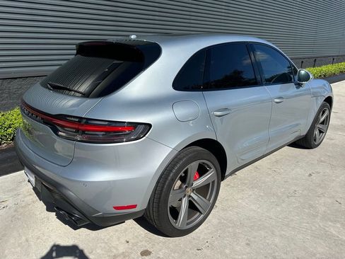 Used 2022 Porsche Macan S image 9