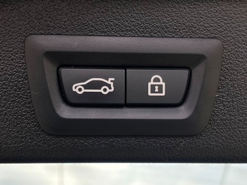 Used 2023 BMW M3 Competition w/ Executive Package image 33