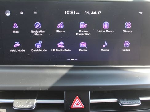 Certified 2024 Kia Seltos S FWD image 37