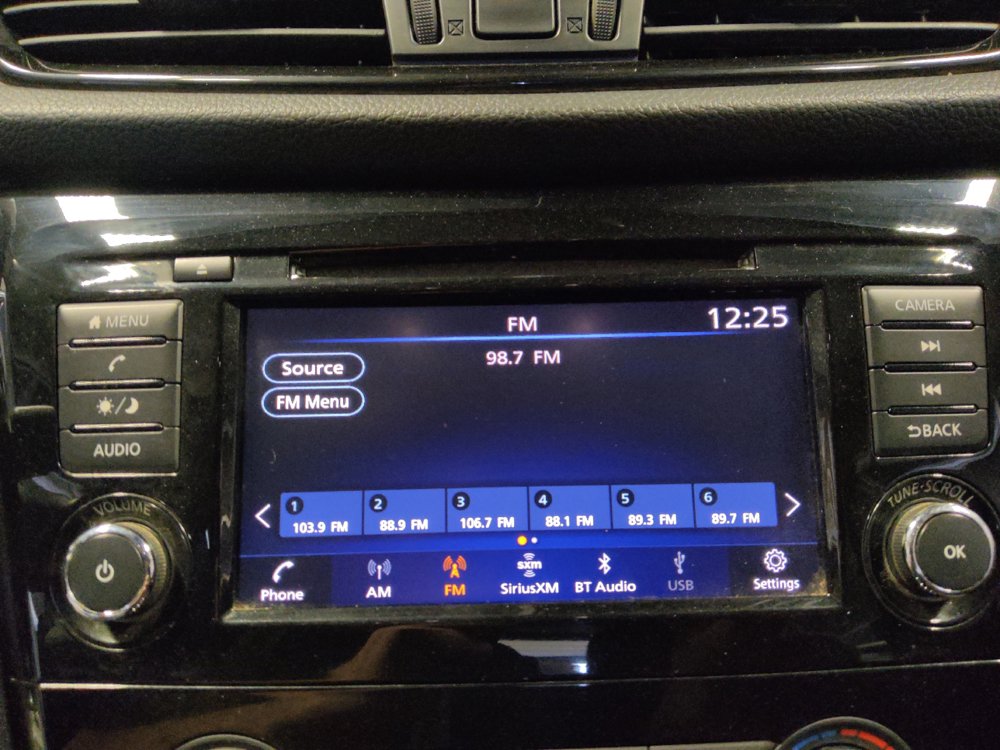 Used 2020 Nissan Rogue Sport S AWD/4WD image 25