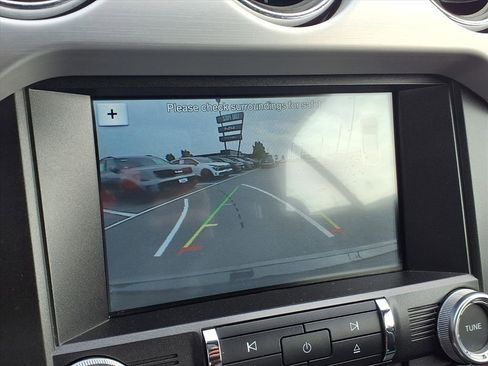 Used 2017 Ford Mustang GT Premium image 14