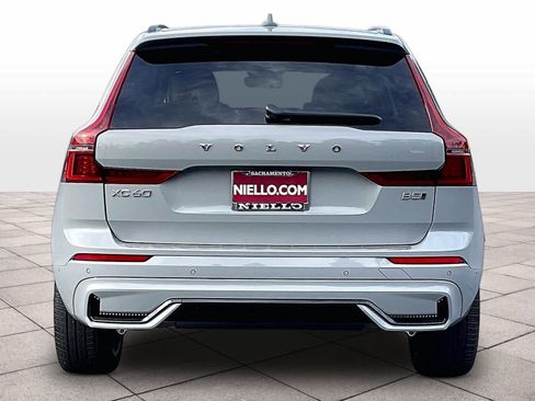 New 2026 Volvo XC60 B5 Ultra w/ Protection Package Premier image 6