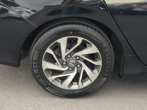 Used 2017 Honda Civic EX image 12
