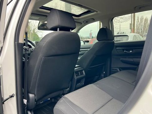 Used 2025 Honda CR-V EX image 13