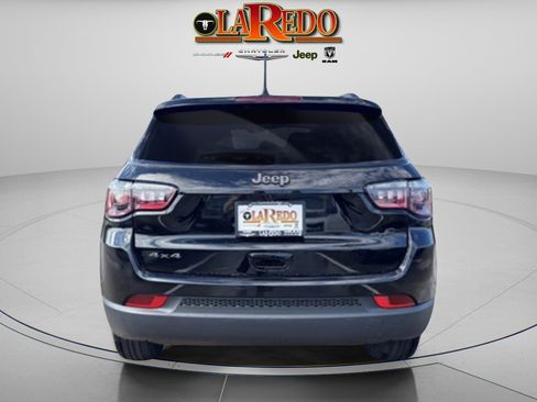 New 2026 Jeep Compass Latitude image 6