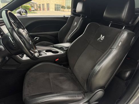 Used 2019 Dodge Challenger R/T Scat Pack RWD image 23