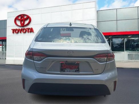 Used 2024 Toyota Corolla LE FWD image 7