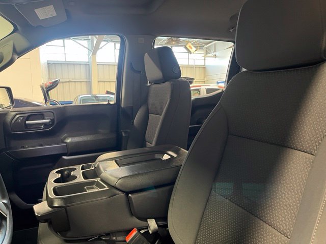 Used 2022 Chevrolet Silverado 1500 Custom w/ Safety Confidence Package RWD image 24