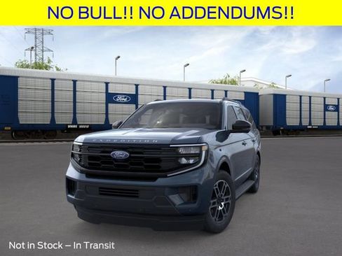 New 2026 Ford Expedition Active RWD image 2