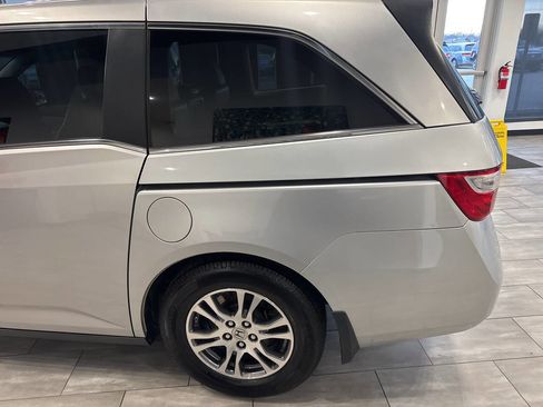 Used 2011 Honda Odyssey EX-L image 12